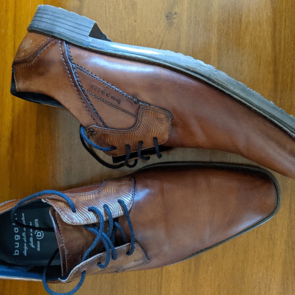 Bugatti men dress shoes